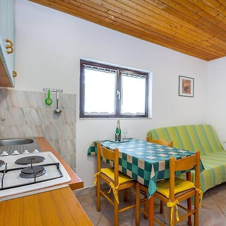 Apartments Dragica Valbandon Экстерьер фото